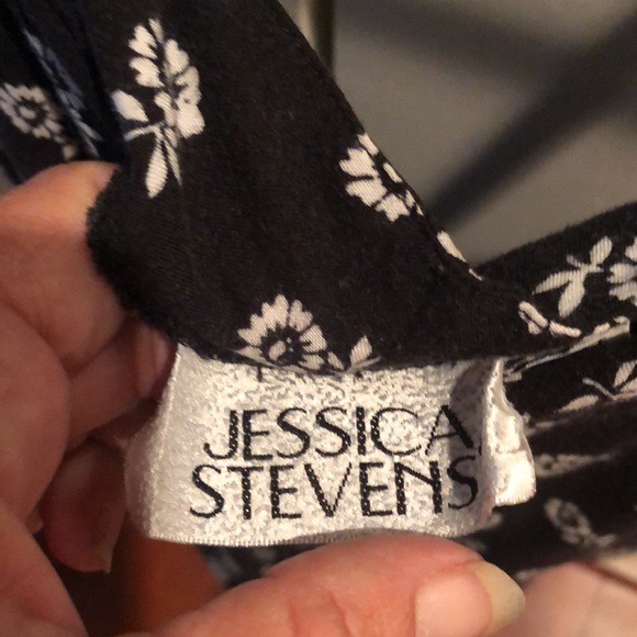 VTG Romper by Jessica Stevens Size 5/6 Floral Pattern - Picture 9 of 10